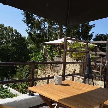 לינה וארוחת בוקר Le Belmontais, Maison Individuelle, Vue Panoramique Sur La Riviere